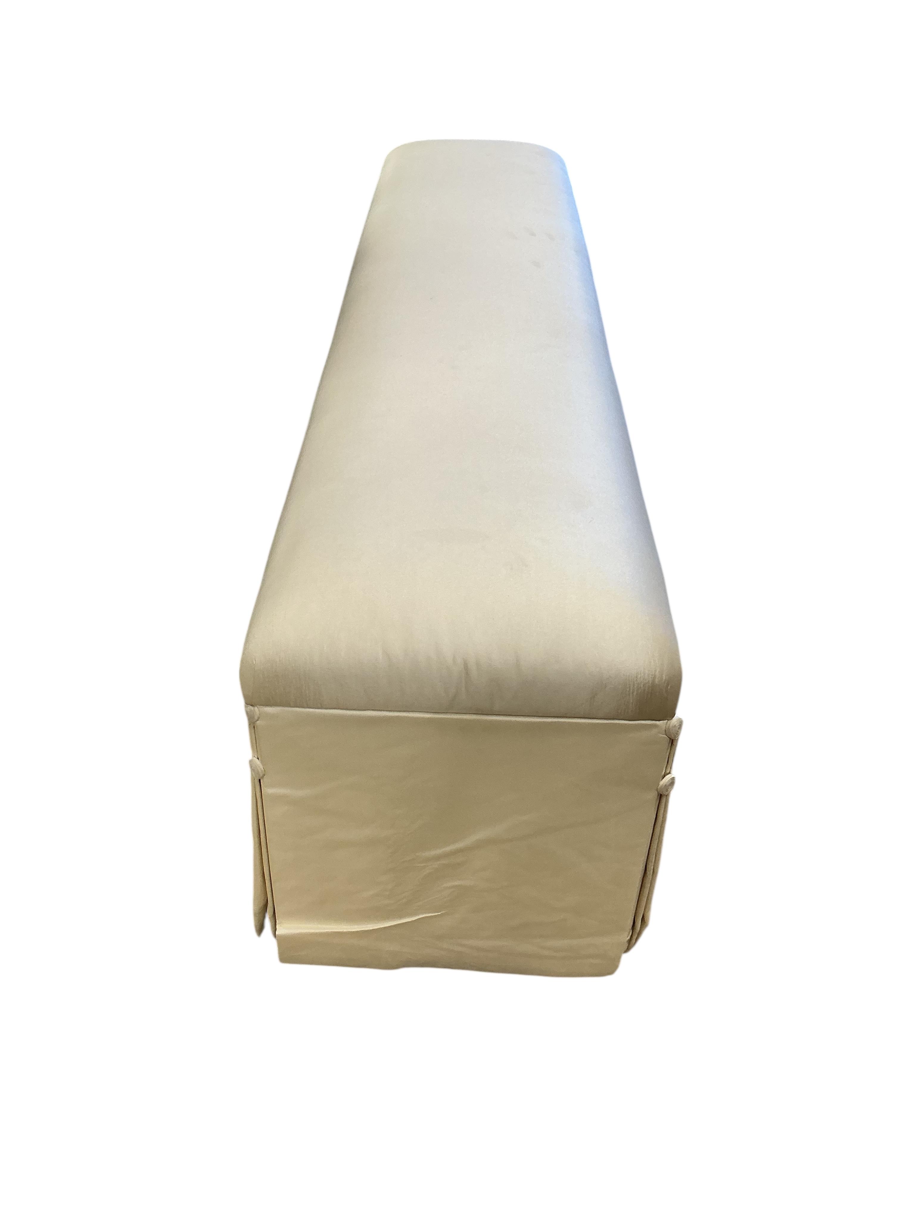 A contemporary J. Robert Scott Coquille bench ottoman seat, width 170cm, depth 39cm, height 48cm